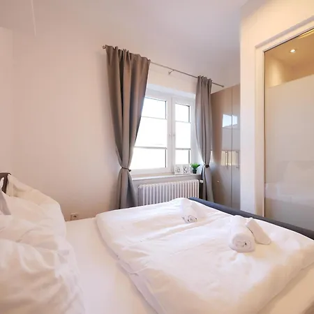 Erdgeschosswohnung, Zentral, Ruhige Lage