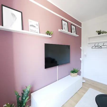 Erdgeschosswohnung, Zentral, Ruhige Lage Lejlighed