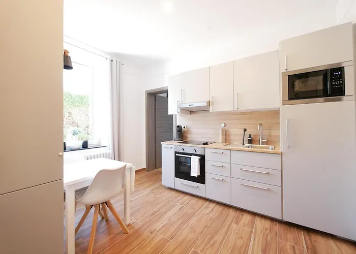 Erdgeschosswohnung, Zentral, Ruhige Lage