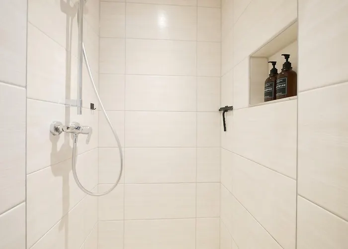 Lägenhet Erdgeschosswohnung, Zentral, Ruhige Lage